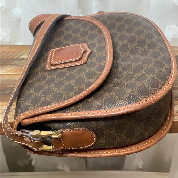 Vintage Celine Crossbody 100% Authentic - Picture 4 of 9